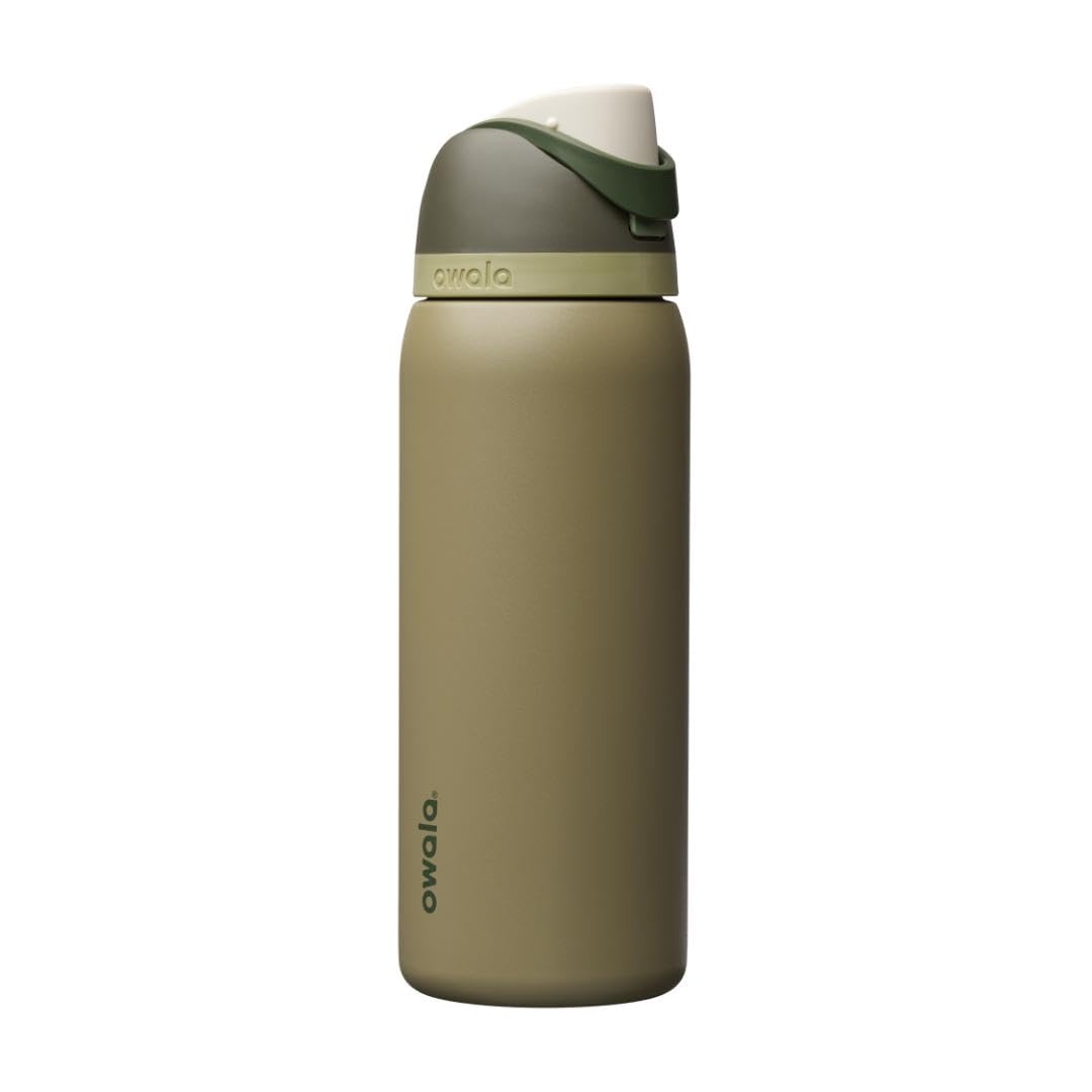 Owala FreeSip Insulated Stainless Steel Water Bottle with Straw, BPA-Free Sports Water Bottle, Great for Travel, 24 Oz, Black Cherry