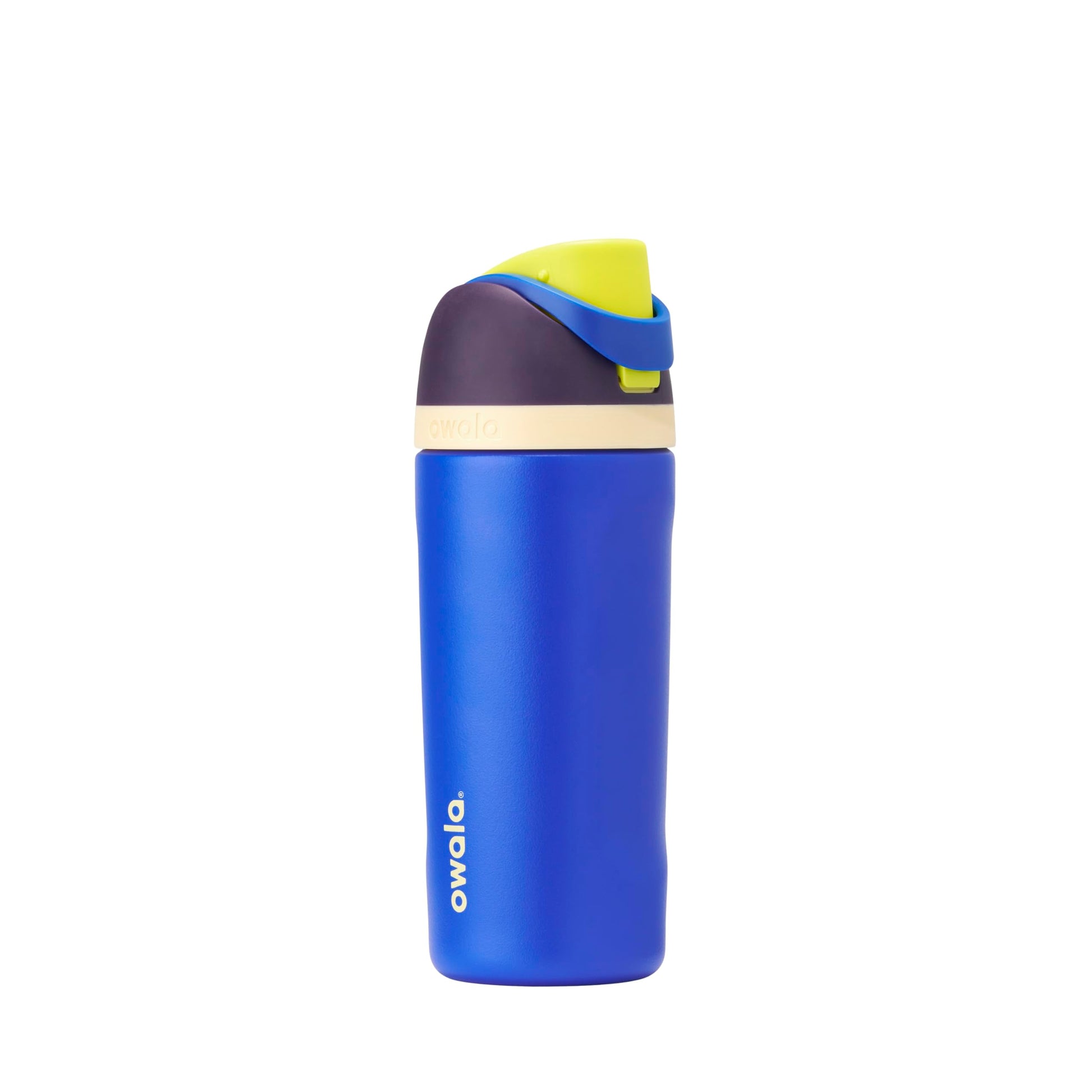 Owala FreeSip Insulated Stainless Steel Water Bottle with Straw, BPA-Free Sports Water Bottle, Great for Travel, 24 Oz, Very, Very Dark | Insulated, with Straw, for Sports, Travel, and School, BPA-Free