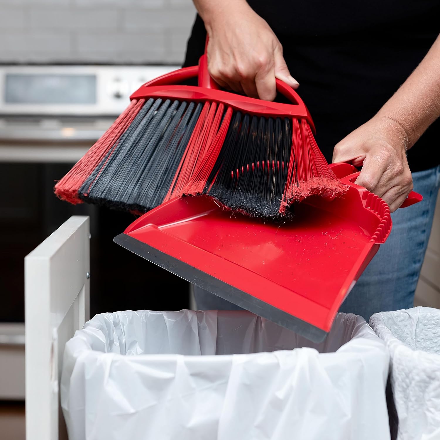 O-Cedar Sweep Broom with Step-On Dustpan | Remove 99% with One Sweep | Lightweight Quiet Cleaning Tool | Ideal for Pet Owners